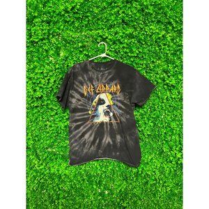 Vintage Reworked Def Leppard T-shirt - Adult Mens Large - U79